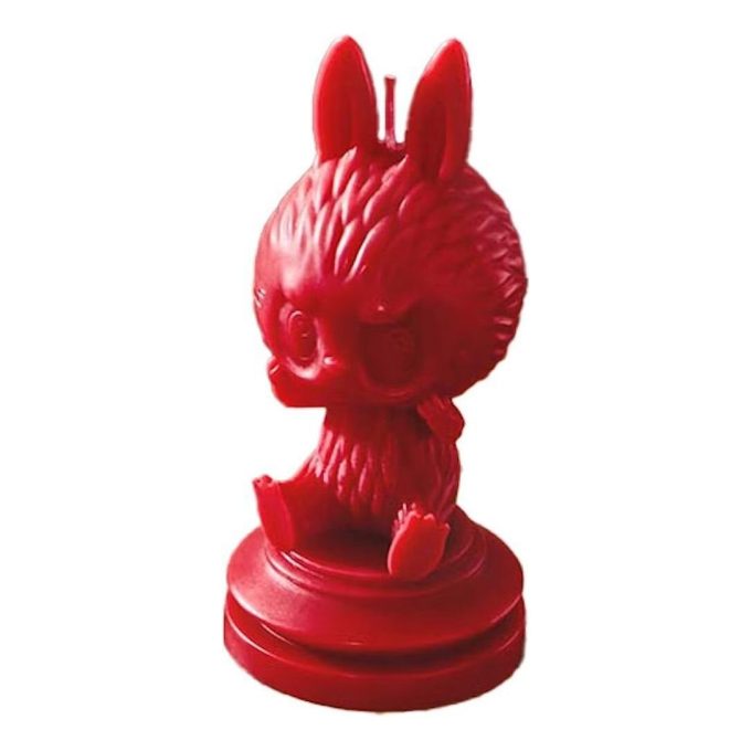 Labubu Let”s Checkmate Scented Candle “Queen”