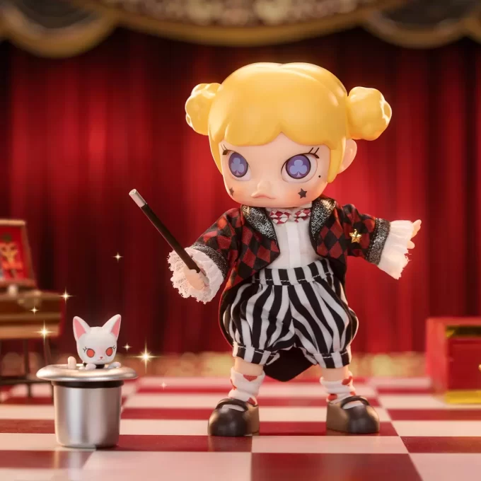 MOLLY Magic Show Action Figure