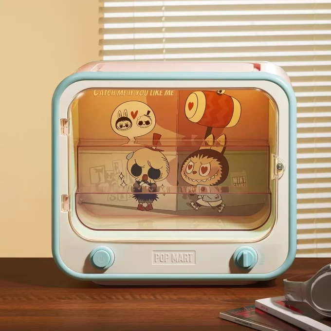 THE MONSTERS Catch Me If You Like Me Series – TV Set Luminous Display Container